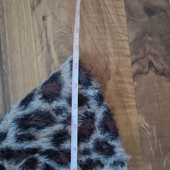 NWT Urban Outfitters Leopard Print Fuzzy Bucket Hat Animal Print  One Size - Picture 3 of 5